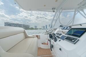 35ft Intrepid Yacht For Sale