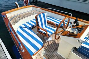 Sir John Hawkins 27ft Custom Yacht For Sale