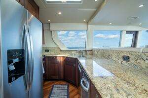 2009 Pacific Mariner 65 Motor Yacht thumbnail 37