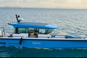 37ft Axopar Yacht For Sale
