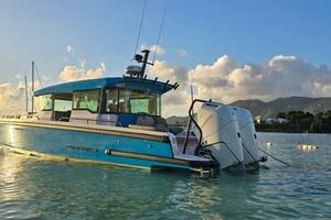 37ft Axopar Yacht For Sale