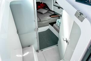 37ft Axopar Yacht For Sale