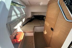 30ft Nimbus Yacht For Sale