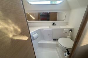 30ft Nimbus Yacht For Sale