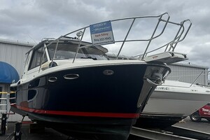 28ft Cutwater Yacht For Sale