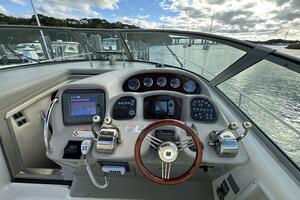 34ft Sea Ray Yacht For Sale