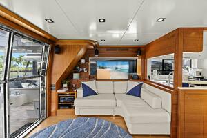 2021 Sirena 64- DESTIN-E- Salon 