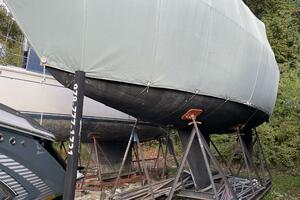BONDVILLE HOLIDAY 33ft Pearson Yacht For Sale