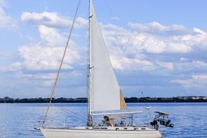 Pacific Pearl 48ft Oyster Yacht For Sale