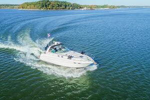 Within Tolerance 38ft Sea Ray Yacht For Sale