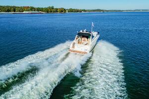 Within Tolerance 38ft Sea Ray Yacht For Sale