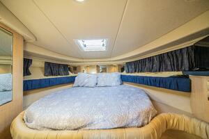 Within Tolerance 38ft Sea Ray Yacht For Sale