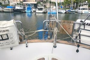 SOLIS 43ft Hans Christian Yacht For Sale