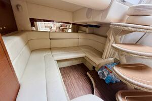 32ft Sea Ray Yacht For Sale