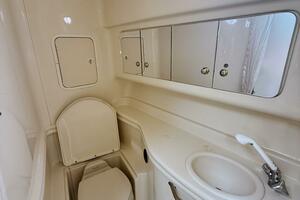 32ft Sea Ray Yacht For Sale