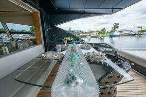 2014 Pershing Pershing 92 thumbnail 3