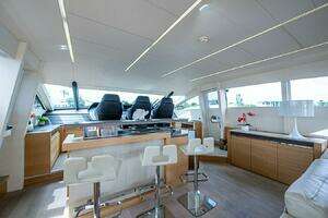 2014 Pershing Pershing 92 thumbnail 23