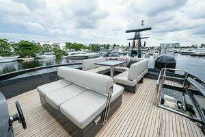 2014 Pershing Pershing 92 thumbnail 39