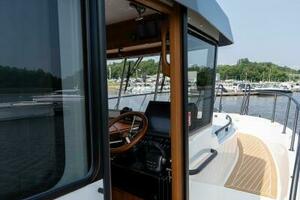 800k    900k Stock 8 32ft Targa Yacht For Sale