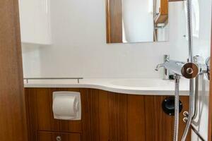 800k    900k Stock 8 32ft Targa Yacht For Sale