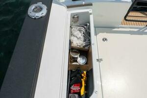 800k    900k OB Stock 8 32ft Targa Yacht For Sale