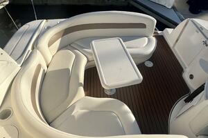 2005 Sea Ray 320 Sundancer