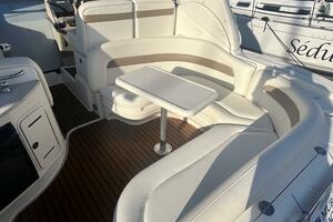 2005 Sea Ray 320 Sundancer