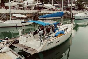 PRIMO 38ft Jeanneau Yacht For Sale