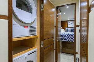 2023 Viking 64 Convertible - Washer/Dryer