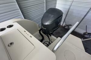 32ft World Cat Yacht For Sale