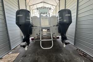 32ft World Cat Yacht For Sale