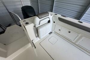 32ft World Cat Yacht For Sale