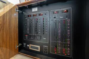 2021 Viking 54 Convertible HAMMERHEADS Fuse Box 