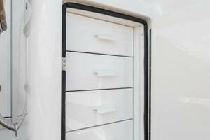 2021 Viking 54 Convertible HAMMERHEADS Tackle Storage