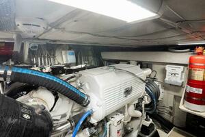 47ft Ferretti Yachts Yacht For Sale