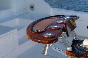 2021 Viking 72 Enclosed Bridge thumbnail 44