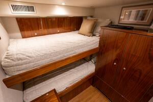 2021 72 Viking EB Our Trade Crew Quarters (3)