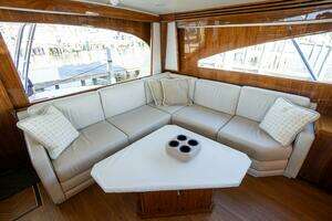 2021 Viking 72 Enclosed Bridge thumbnail 5