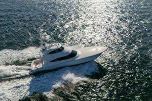 2021 Viking 72 Enclosed Bridge thumbnail 58