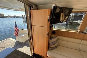 Landfall 33ft Greenline Yacht For Sale