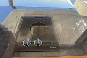 Landfall 33ft Greenline Yacht For Sale