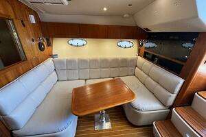 2000 Tiara Yachts 3500 Open thumbnail 24