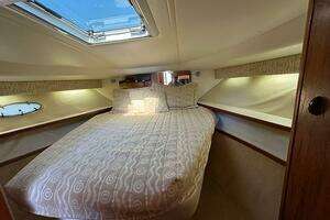 2000 Tiara Yachts 3500 Open thumbnail 27