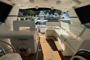 2000 Tiara Yachts 3500 Open thumbnail 8