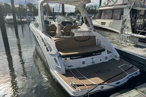 34ft Chaparral Yacht For Sale
