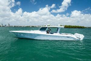 56FT (17.22M) HCB yacht for sale
