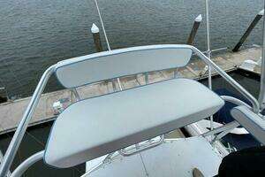 1990 Hatteras 45 Convertible thumbnail 7