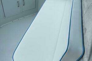 1990 Hatteras 45 Convertible thumbnail 21