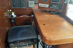 2004 Beneteau 423 thumbnail 29