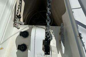 2004 Beneteau 423 thumbnail 7